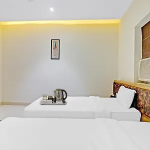 Townhouse Sulit Hotel